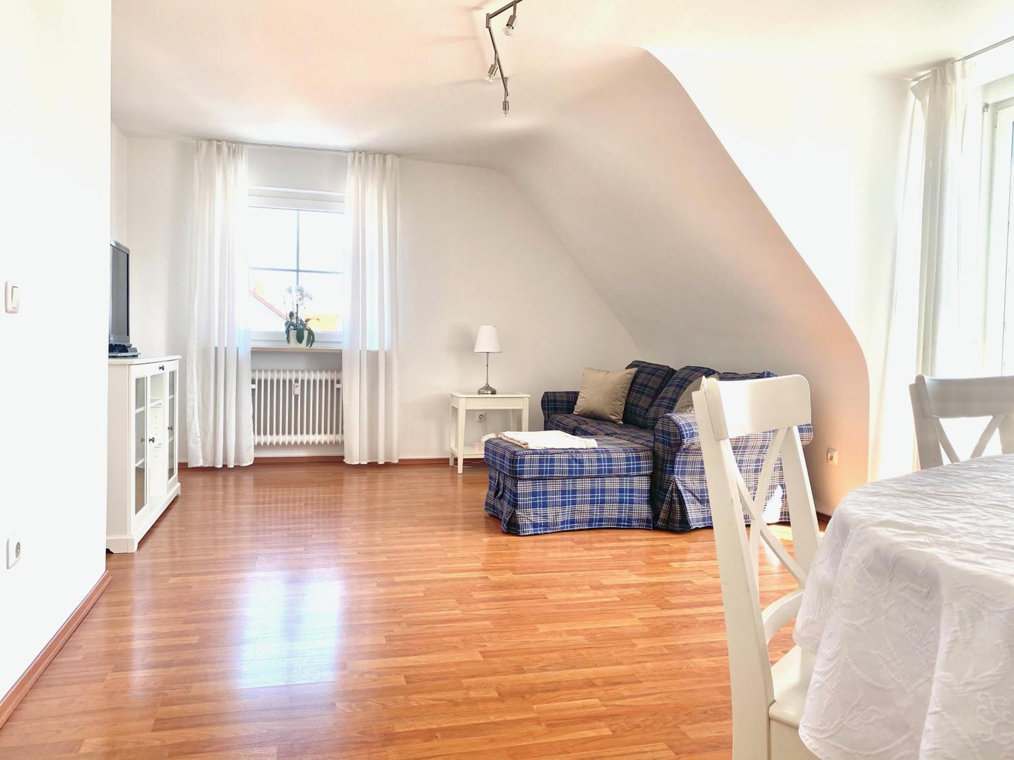 Appartement Super Zentral Begehrte Wohnlage Parkplatz Vor Haus à Nuremberg Extérieur photo